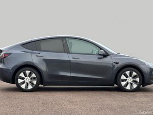 231 Tesla Model Y RWD - Image 3