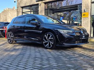 2024 VOLKSWAGEN GOLF 1.5 R-LINE. - Image 2