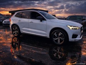 201 Volvo XC60 D4 R DESIGN DARK PACK - Image 4