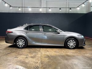 Toyota Camry AUTOMATIC 2.5L HYBRID - CRUISE CONTRO - Image 3