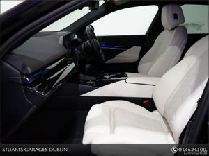 BMW i5 **TECH PACK, 20” ALLOYS** , 570KM CLAIMED R - Image 3