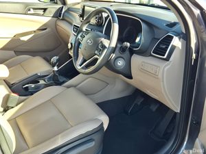 Hyundai Tucson  IX35 EXECUTIVE - Image 4