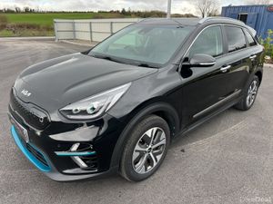 2022 Kia Niro 4 + EV 150kw Long Range 64kWh - Image 4
