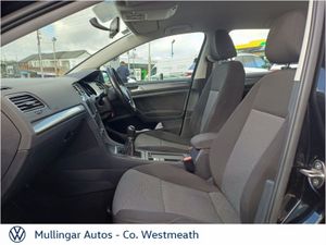 Volkswagen Golf 1.6 TDI 5DR 90HP Trendline - Image 4