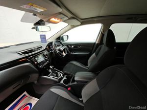 Nissan Qashqai 1.5 DSL SV DCT Automatic, Reversing - Image 4