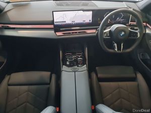 BMW 5-Series 530e M Sport Saloon - Image 4