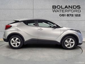 Toyota C-HR 1.2 TURBO PETROL LUNA - Image 4