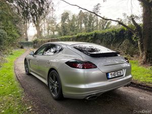 Porsche Panamera 3.0L TDI, NCT to August 2026! - Image 2