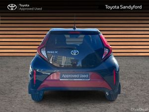 Toyota Aygo X DESIGN // REAR CAMERA // TOYOYTA SAF - Image 4