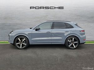 Porsche Cayenne E-Hybrid Black Edition - Image 4