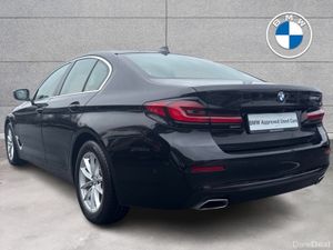 BMW 5-Series 520d SE Saloon - Image 3
