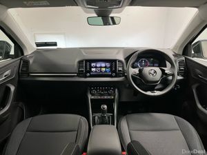 Skoda Karoq Selection 2.0TDI 115BHP - Reversing Ca - Image 4