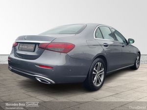 Mercedes-Benz E-Class E220d  Avantgarde AUTO **Low - Image 4