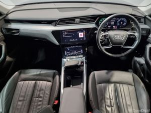 Audi Q8 e-tron ** SPORT ** 50 E-TRON ** QUATTRO ** - Image 2