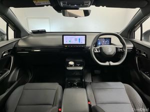 MG MG4 SE Long Range 64kWh 203BHP - Parking Sensor - Image 3