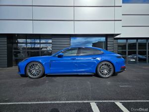 Porsche Panamera Panamera 4 E-Hybrid - Image 3