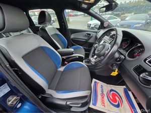 Volkswagen Polo GT EDITION  1.4 TSI TSI AUTOMATIC - Image 4