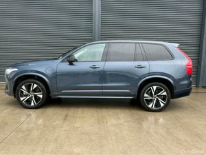 Volvo XC90 T8 PHEV PLUS DARK AWD 5DR * 7 seater * - Image 4