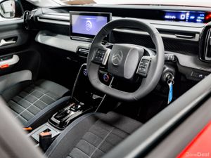 Citroen C3 ë-Plus 44kWh 115HP - Bi-Tone - Image 2