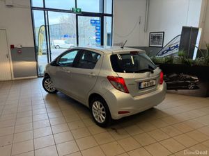 Toyota Yaris 1.0 Luna 4DR Manual, Irish Owned Car - Image 3