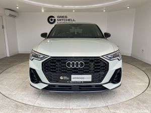 Audi Q3 2022 - Image 2