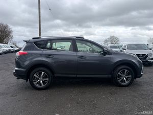 Toyota RAV4 - Image 2