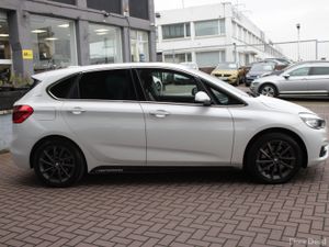 BMW 2 SERIES 225XE M-PERFORMANCE EDITION 5DR AUTO - Image 3