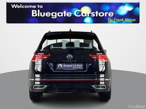 Volkswagen Tiguan R-LINE 2.0 TDI MANUAL 6SPEED**UP - Image 4
