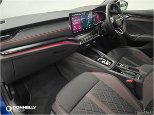 Skoda OCTAVIA Hatchback vRS - Image 3