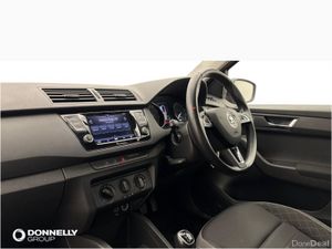 Skoda FABIA Hatchback Special Editions Colour Edit - Image 2
