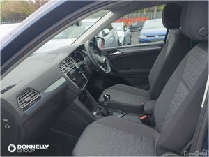 Volkswagen Tiguan Diesel Estate Life - Image 2