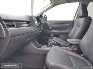 Mitsubishi Outlander 2.2 DI-D 150PS 6MT 4WD 7 SEAT - Image 3