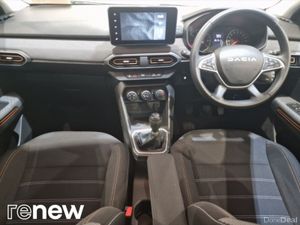 Dacia Sandero Stepway TCe 90 STEPWAY Comfort - Image 3