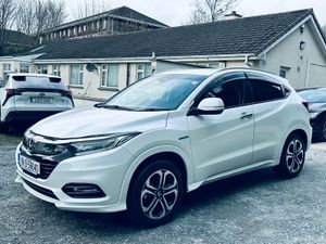 Honda Vezel 2019 1.5 Hybrid Auto 30700 KM ONLY - Image 4