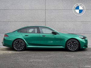 BMW M5 Saloon - Image 4