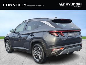 Hyundai Tucson 2WD Executive Plus - Electric Tailg - Image 3