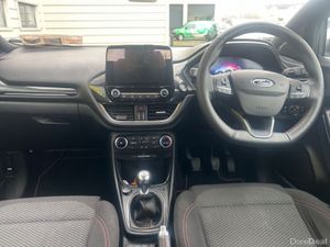 Ford Puma 1.0L EcoBoost Hybrid 125PS ST-Line - Image 2