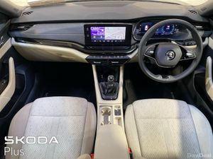 Skoda Octavia Style 1.0TSI 110bhp *Beige Interior* - Image 3