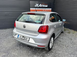 Volkswagen Polo TRENDLINE 1.0 MANUAL - Image 4