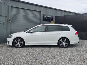 2015 VOLKSWAGEN GOLF R WAGON 4-MOTION - Image 3