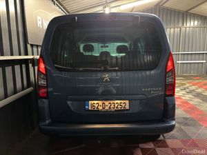 2016 162 Peugeot Partner Tepee 5 Seat Manual 67Kms - Image 2