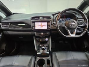 Nissan Leaf N-Connecta 40kWh EV - Image 4