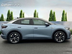 Volkswagen ID.5 BUSINESS 77kWh (ONLY 30,00kms) - Image 4