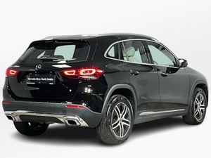Mercedes-Benz GLA 200d Progressive - 18 Inch Alloy - Image 4
