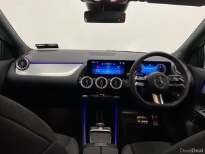 Mercedes-Benz GLA GLA 180 AMG LINE+ - Image 4