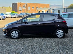 2016 Toyota Yaris Vitz - Image 3