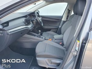 Skoda Octavia OCTAVIA AMB 1.0TSI 110HP **4.9% Fina - Image 4