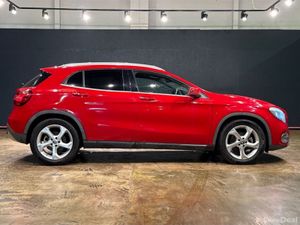 Mercedes-Benz GLA GLA 180 - FULL BLACK LEATHER HEA - Image 3