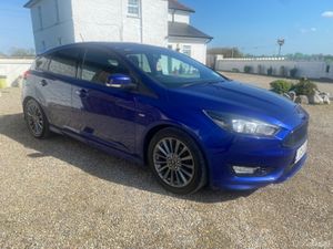 Ford Focus 2017 / ST LINE Diesel - Image 2
