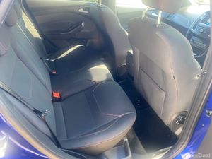 Ford Focus 2017 / ST LINE Diesel - Image 4